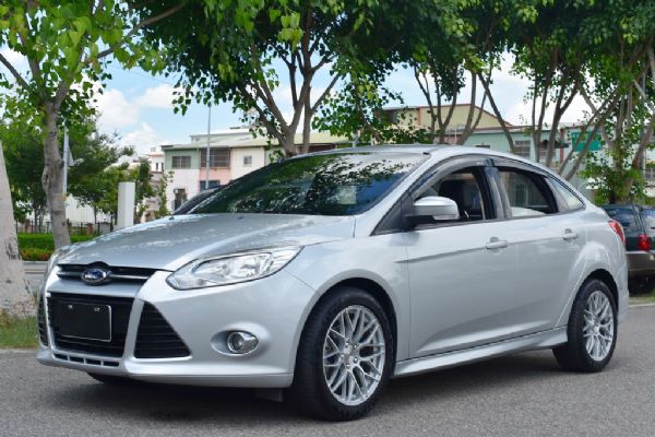 FOCUS 1.6 4門房車 個性車 照片1