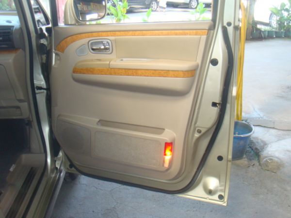 NISSAN SERENA Q-RV 照片4