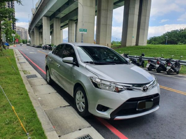 鑫宏車業2017年VIOS 經典1.5 照片3