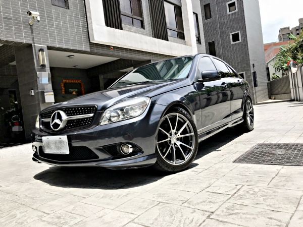 2010年C300 AMG 照片1