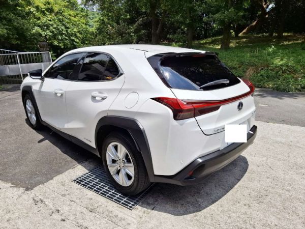 2020年LEXUS UX250H 2. 照片9