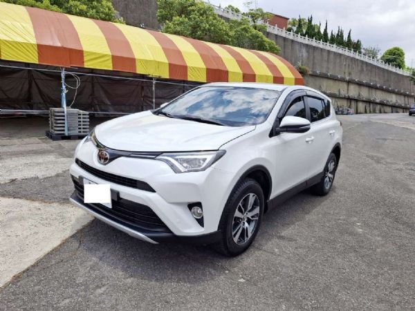 2017年TOYOTA RAV4 照片1