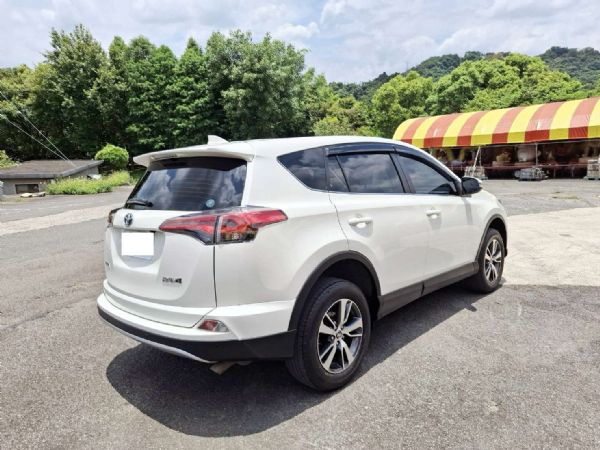 2017年TOYOTA RAV4 照片10