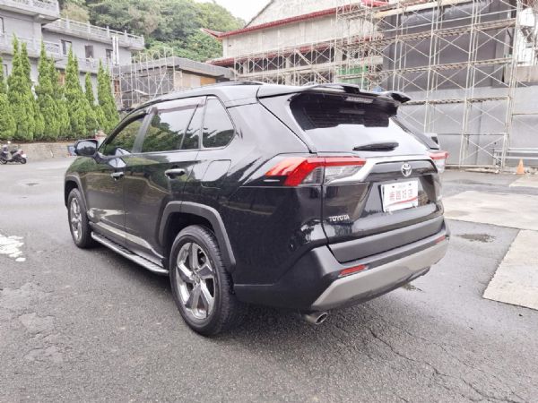 TOYOTA RAV4旗艦版 照片8