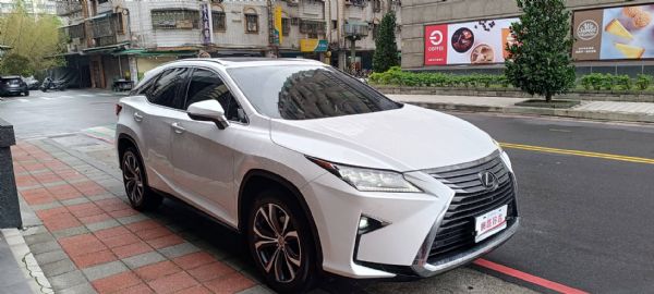 Lexus RX 200 T 頂級版  照片1