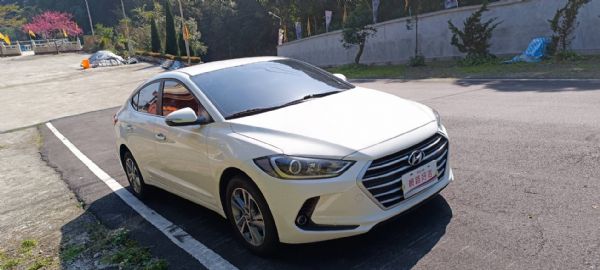 ELANTRA 1.6(柴油尊貴型) 照片1